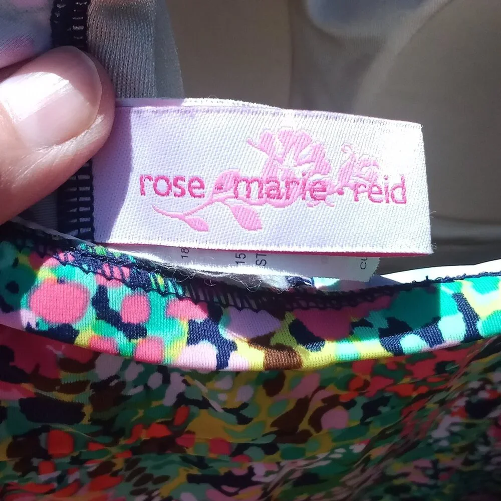 Rose Marie Reid Swimsuit One Piece Modest Print Size 12 Multicolor Padded - Picture 12 of 14